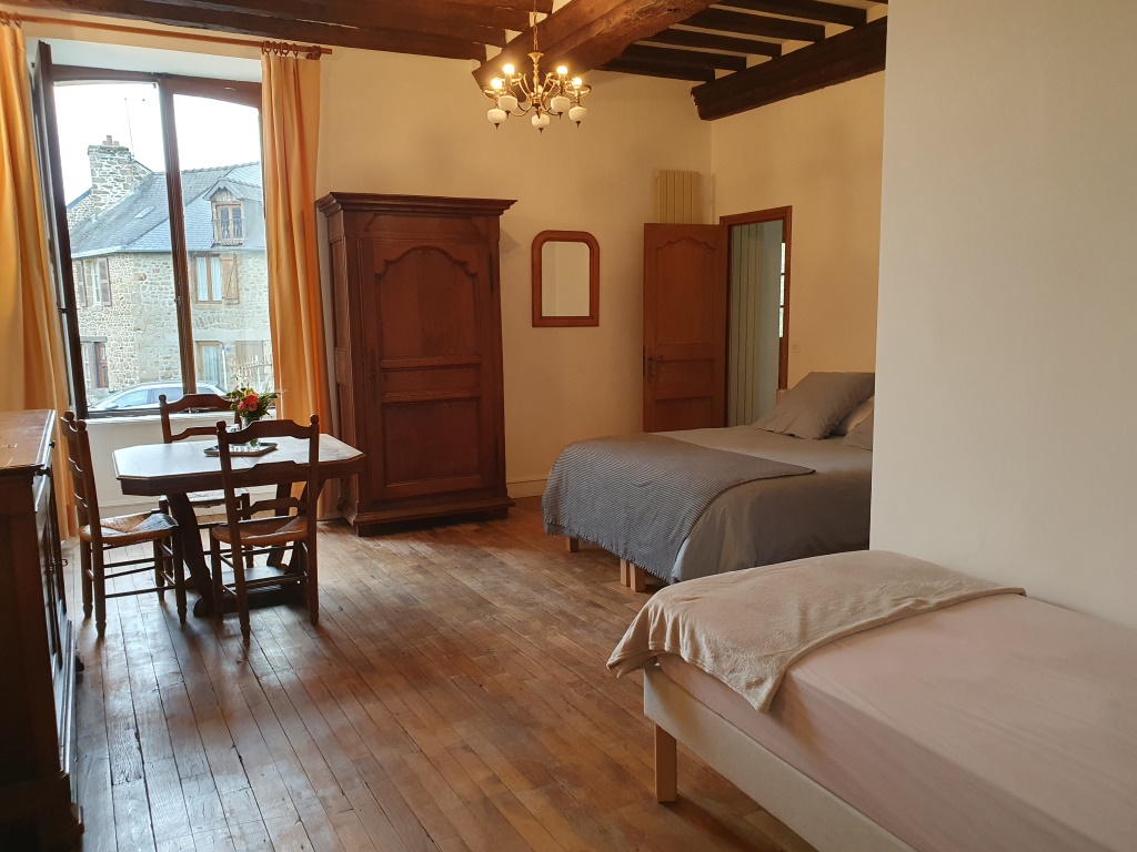 Photo de la chambre "La Belle Avette" du Domaine de la Belle Avette à Lassay-Les-Chateaux en Mayenne